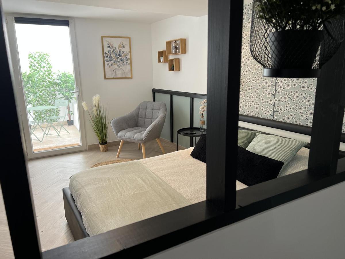 Le Petit Patio Daire Aix-en-Provence Dış mekan fotoğraf