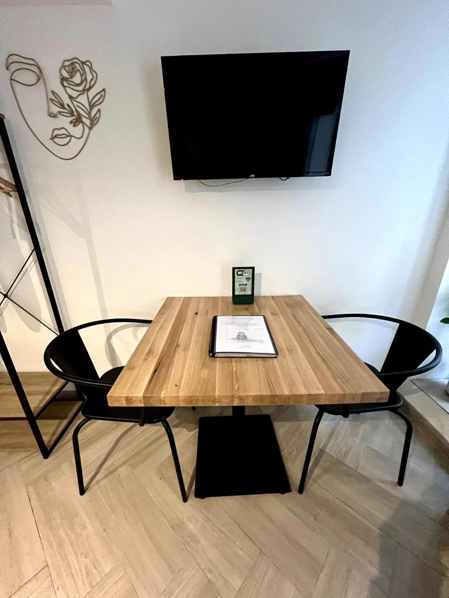Le Petit Patio Daire Aix-en-Provence Dış mekan fotoğraf
