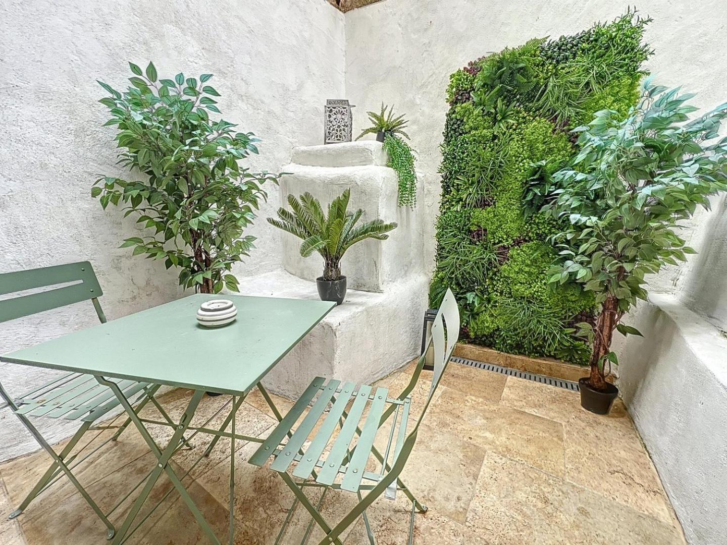 Le Petit Patio Daire Aix-en-Provence Dış mekan fotoğraf